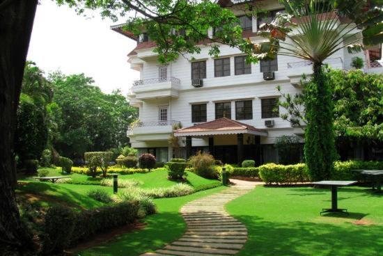 Royal Inn مَسّور المظهر الخارجي الصورة